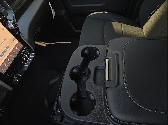 2026 Ram 3500 Tradesman Crew Cab 4x4 8 Box
