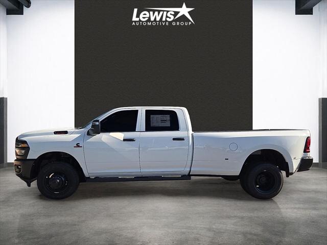 2026 Ram 3500 Tradesman Crew Cab 4x4 8 Box