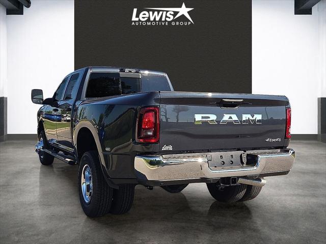 2026 RAM Ram 3500 RAM 3500 TRADESMAN CREW CAB 4X4 8 BOX