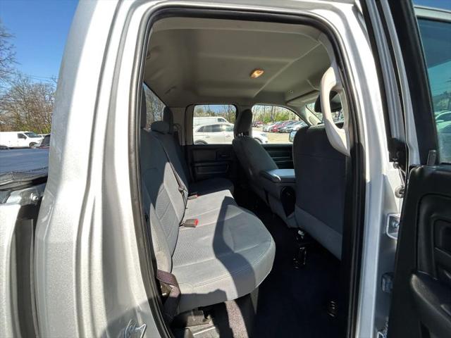 2018 Ram 1500 Express Quad Cab 4x4 6'4" Box