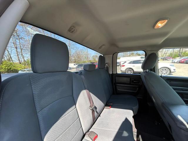 2018 Ram 1500 Express Quad Cab 4x4 6'4" Box