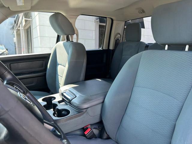 2018 Ram 1500 Express Quad Cab 4x4 6'4" Box