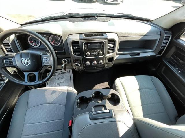 2018 Ram 1500 Express Quad Cab 4x4 6'4" Box