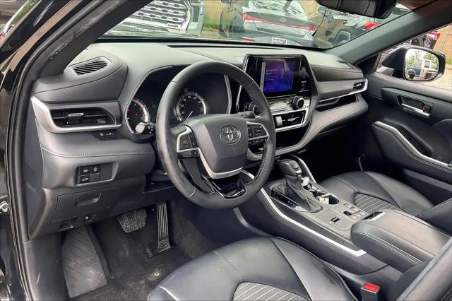 2023 Toyota Highlander XSE