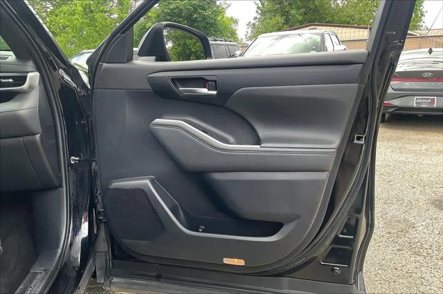 2023 Toyota Highlander XSE
