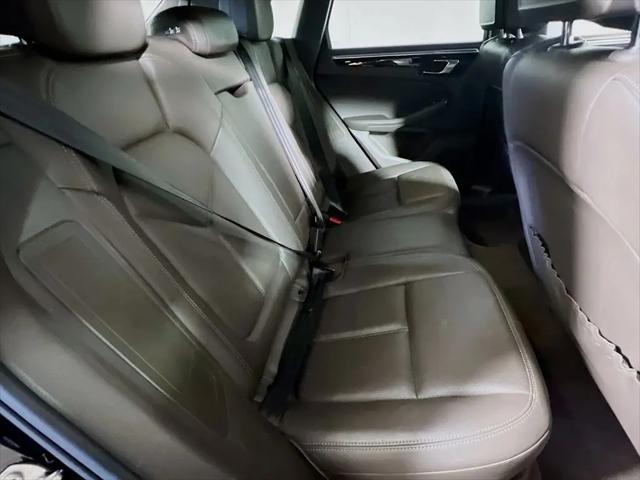 2017 Porsche Macan S