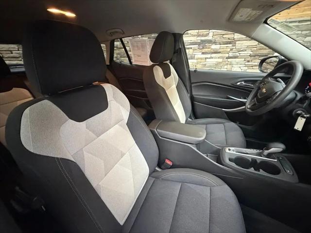2024 Chevrolet Trax FWD SP