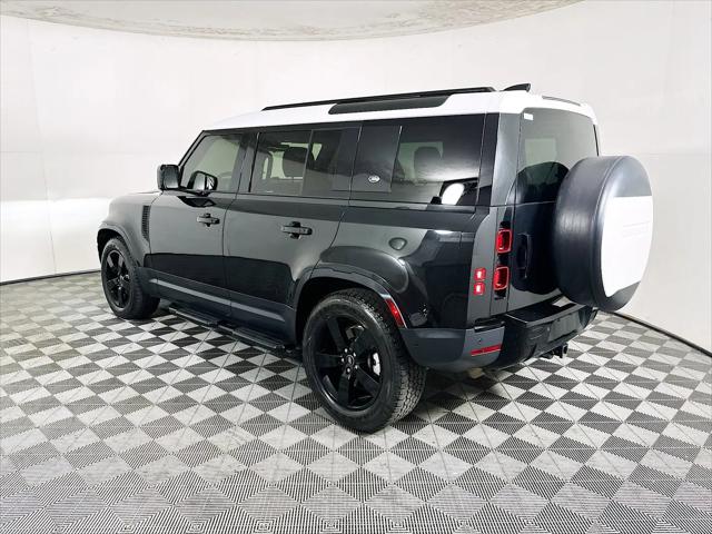 2021 Land Rover Defender 110 SE
