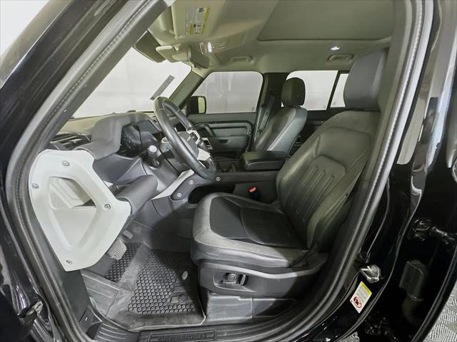 2021 Land Rover Defender 110 SE