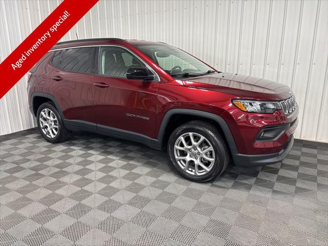 2022 Jeep Compass Latitude Lux 4x4 for sale near Celina, OH
