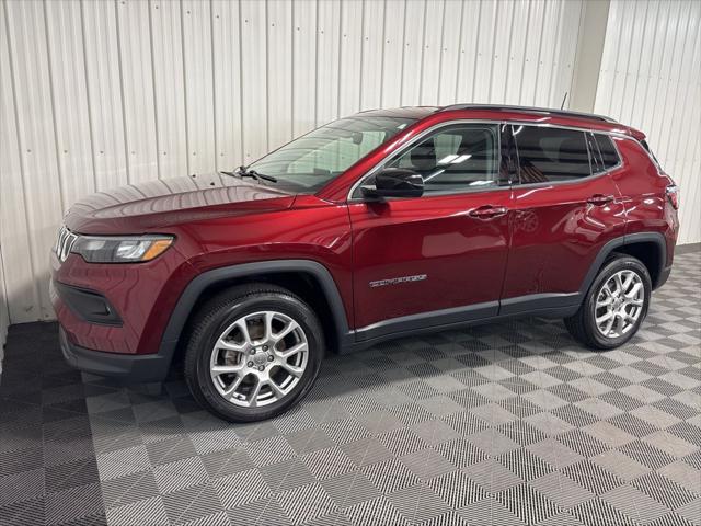 2022 Jeep Compass Latitude Lux 4x4