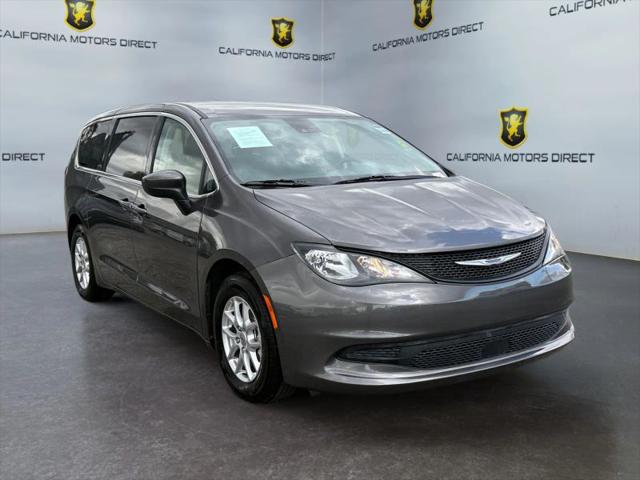 2023 Chrysler Voyager LX