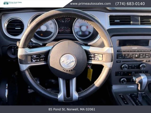2010 Ford Mustang V6 Premium