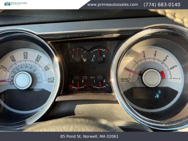 2010 Ford Mustang V6 Premium