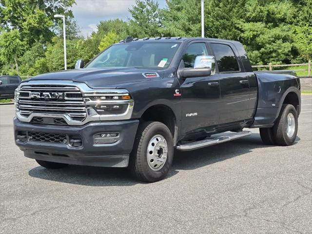 2026 RAM Ram 3500 RAM 3500 LARAMIE MEGA CAB 4X4 64 BOX 2026 RAM Ram 3500 RAM 3500 LARAMIE MEGA CAB 4X4 64 BOX