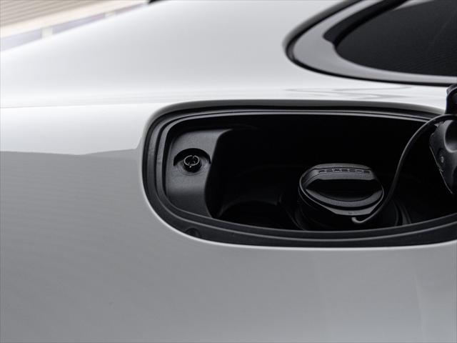 2026 Porsche Cayenne Unknown