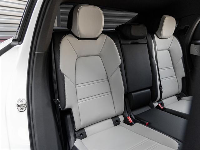 2026 Porsche Cayenne Unknown
