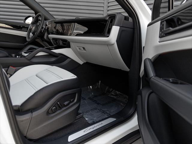 2026 Porsche Cayenne Unknown