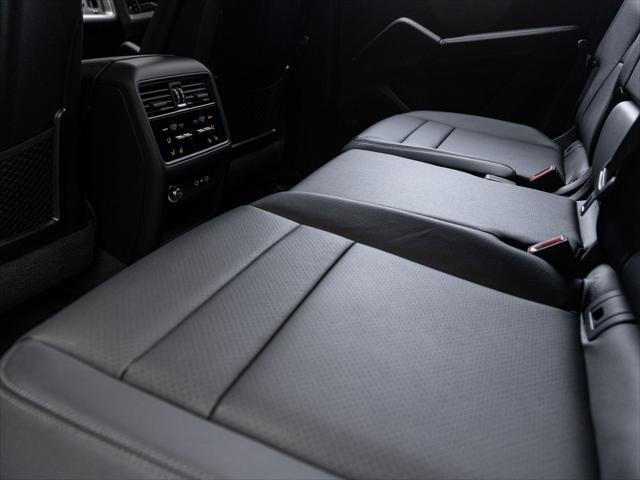 2026 Porsche Cayenne Unknown
