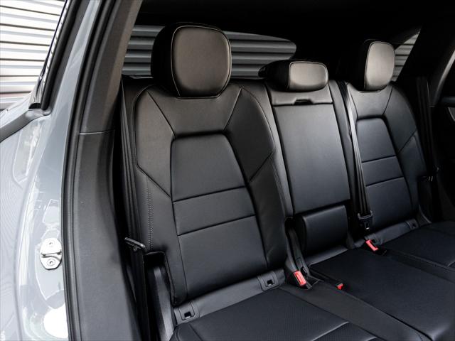 2026 Porsche Cayenne Unknown