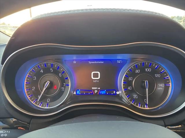 2023 Chrysler 300 Touring