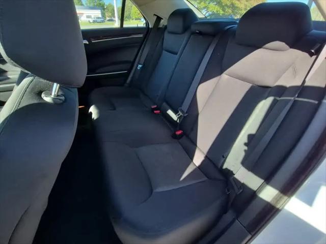 2023 Chrysler 300 Touring