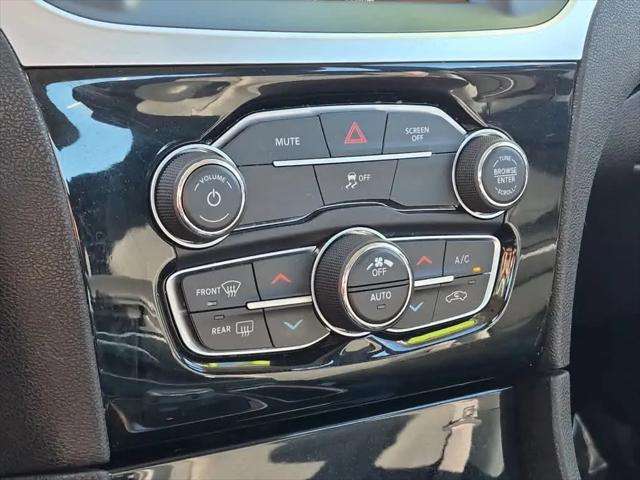 2023 Chrysler 300 Touring