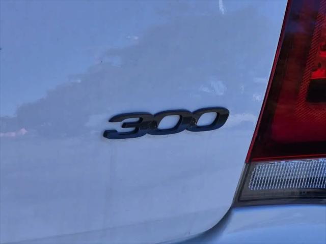 2023 Chrysler 300 Touring