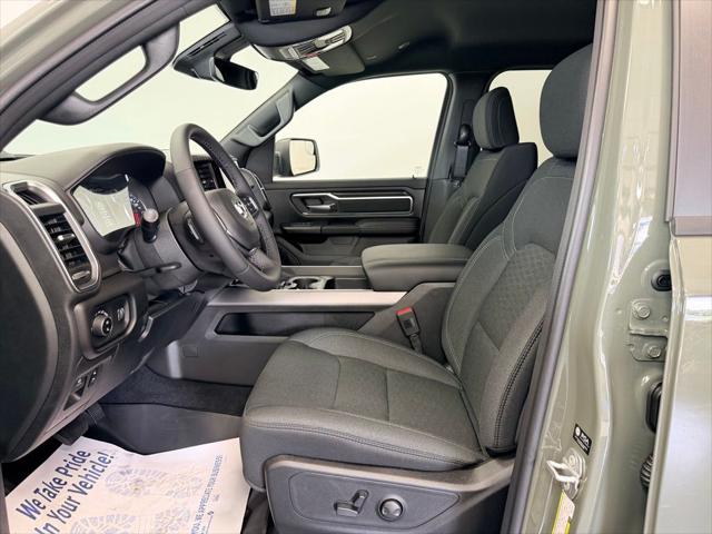 2026 RAM 1500 RAM 1500 BIG HORN CREW CAB 4X4 57 BOX