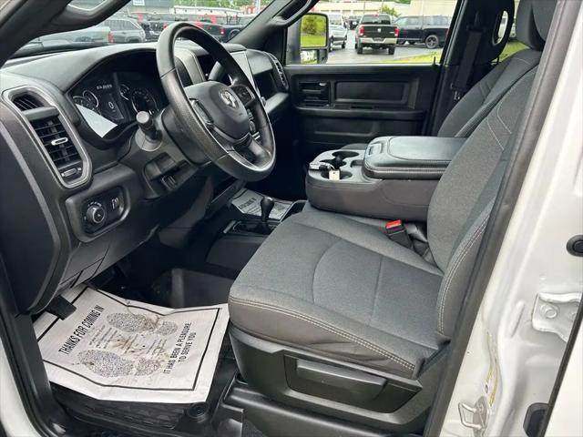 2024 Ram 3500 Tradesman Crew Cab 4x4 8' Box