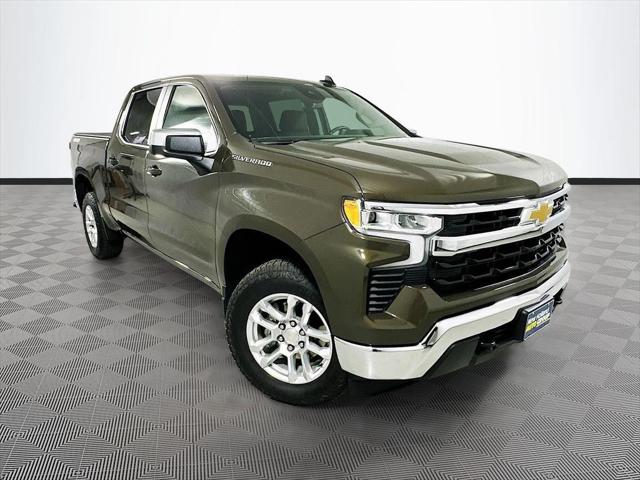 2023 Chevrolet Silverado 1500 4WD Crew Cab Short Bed LT with 2FL