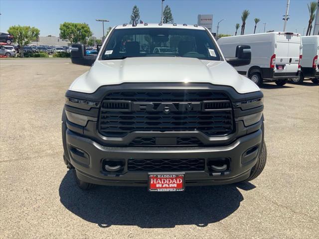 2026 RAM 5500 Chassis RAM 5500 TRADESMAN CHASSIS REGULAR CAB 4X4 84 CA