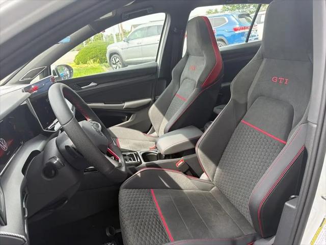 2026 Volkswagen Golf GTI SE