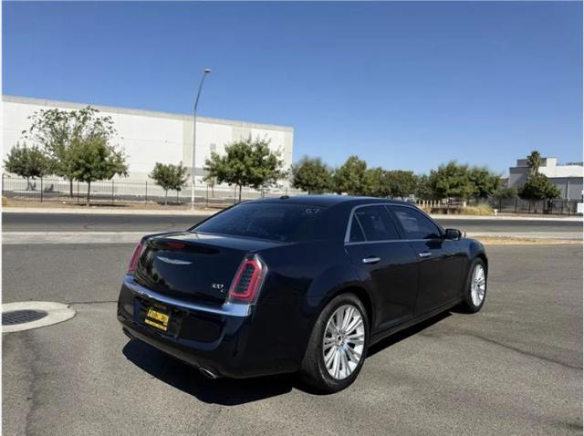 2011 Chrysler 300 300C
