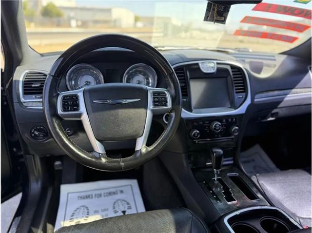 2011 Chrysler 300 300C