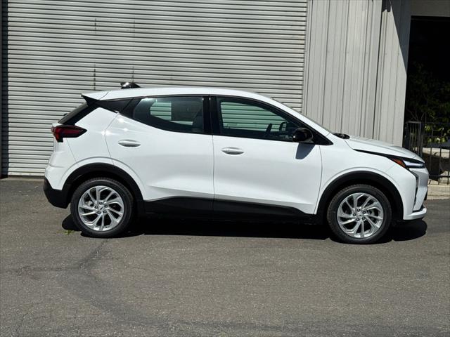 2027 Chevrolet Bolt LT FWD