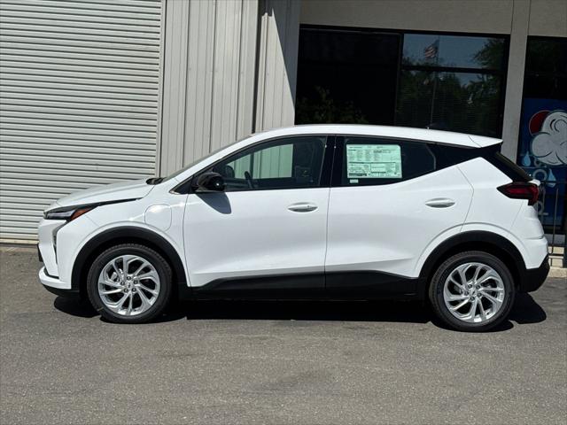 2027 Chevrolet Bolt LT FWD