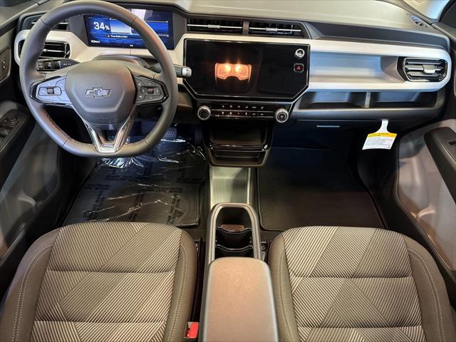 2027 Chevrolet Bolt LT FWD