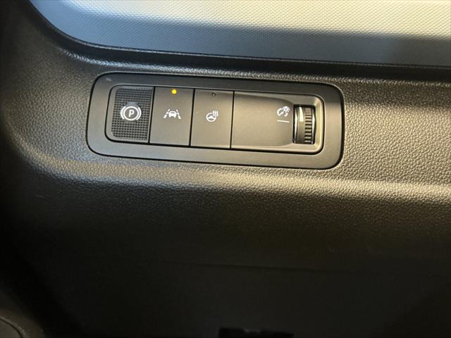 2027 Chevrolet Bolt LT FWD