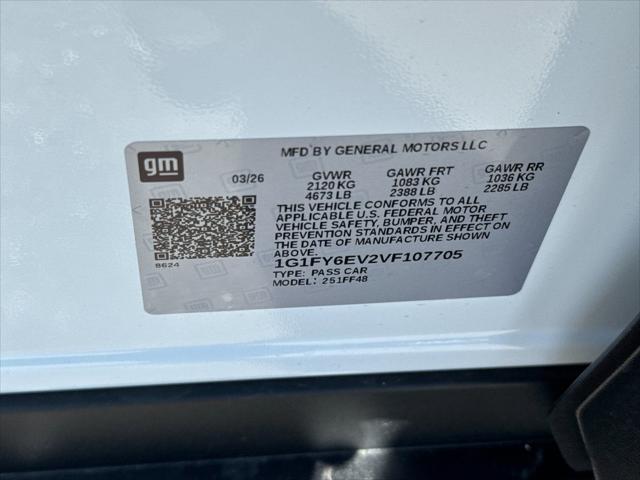 2027 Chevrolet Bolt LT FWD