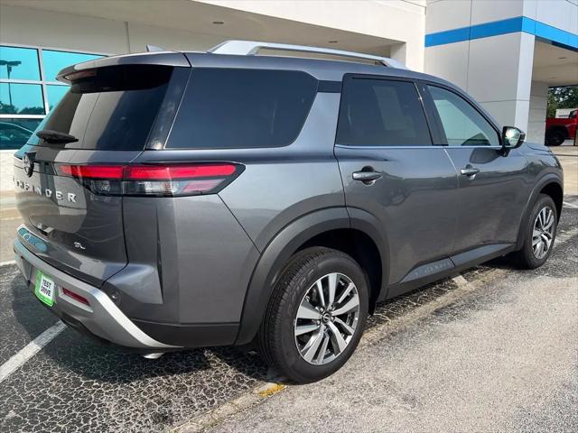 2025 Nissan Pathfinder SL FWD