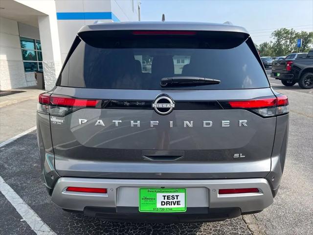 2025 Nissan Pathfinder SL FWD