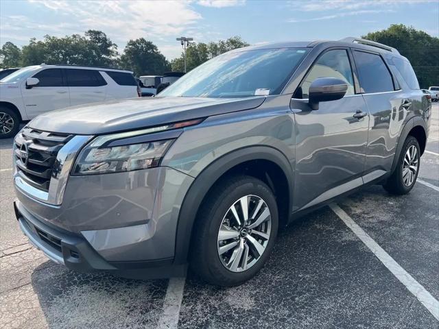 2025 Nissan Pathfinder SL FWD