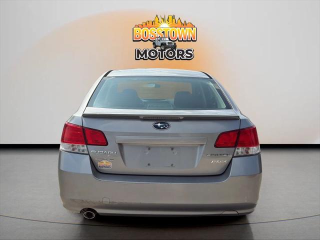 2011 Subaru Legacy 2.5i Premium
