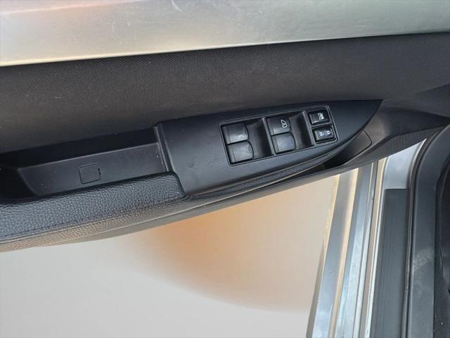 2011 Subaru Legacy 2.5i Premium