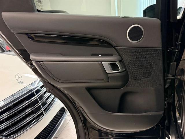 2020 Land Rover Discovery SE