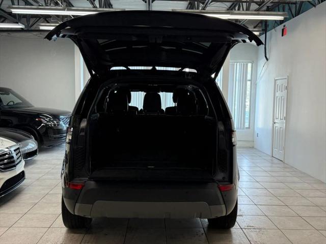2020 Land Rover Discovery SE
