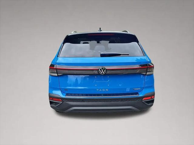 2026 Volkswagen Taos SE Black