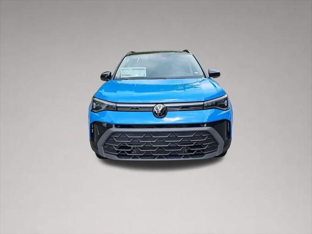 2026 Volkswagen Taos SE Black