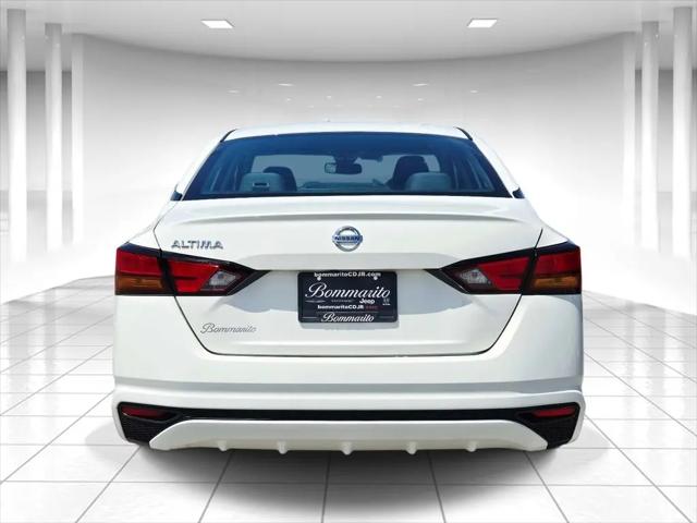 2022 Nissan Altima S FWD